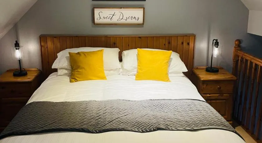 The Rowanberry Suite at Rowan Cottage - Image 1