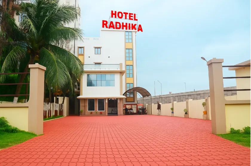 Hotel Radhika - Image 1
