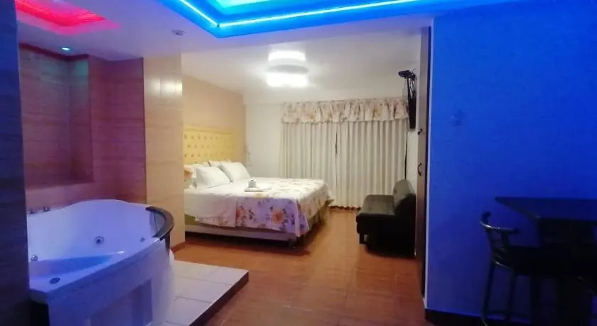 Hotel flamengo de oro - Image 1