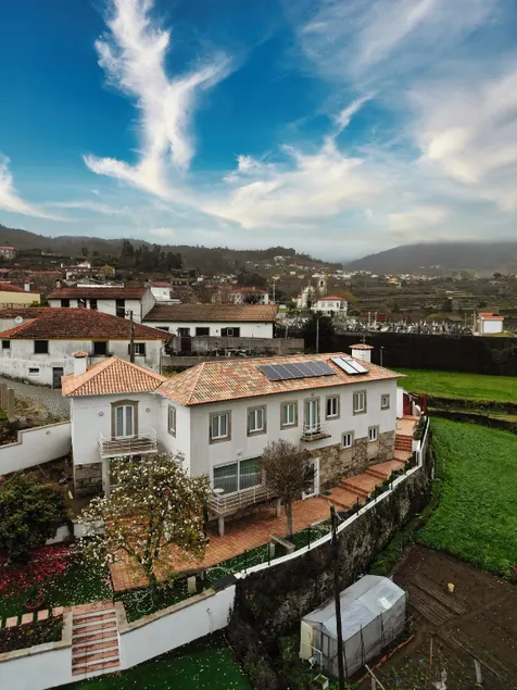 Coliving The VALLEY Portugal countryside retreat for digital nomads and remote workers - 50 km from Porto - Image 1
