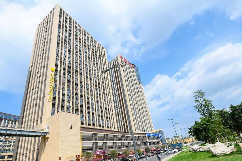 Garden Culture Hotel - Image 1