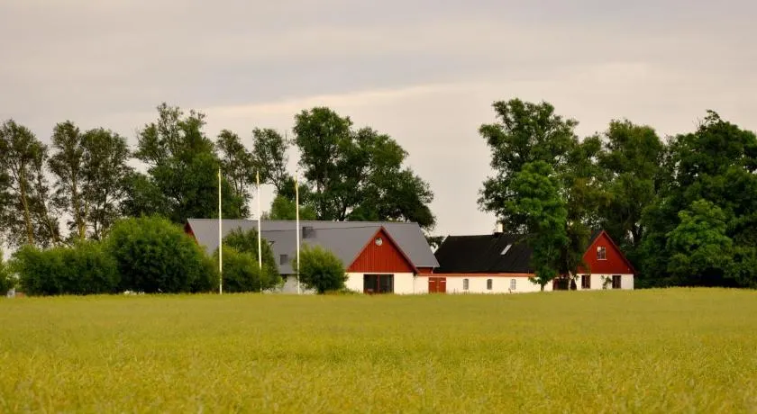 Nils Holgerssongården - Image 1