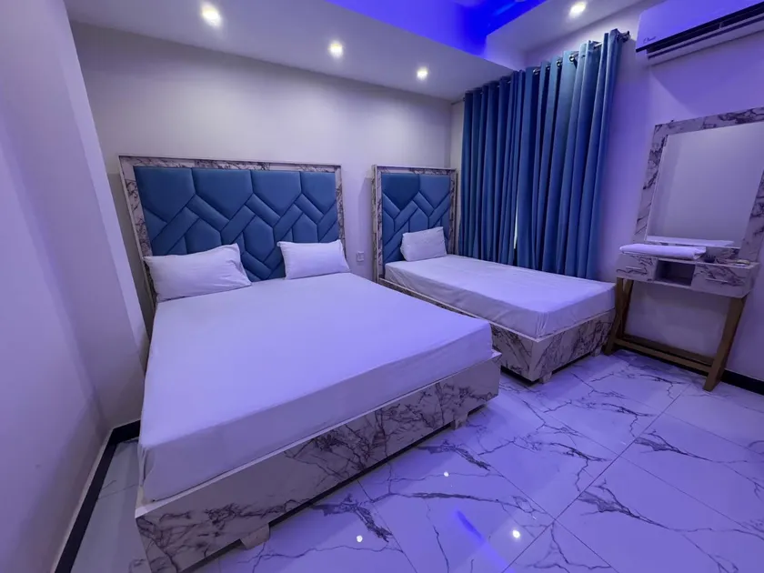 Paradise Hotel Niazi Adda Lahore - Image 1