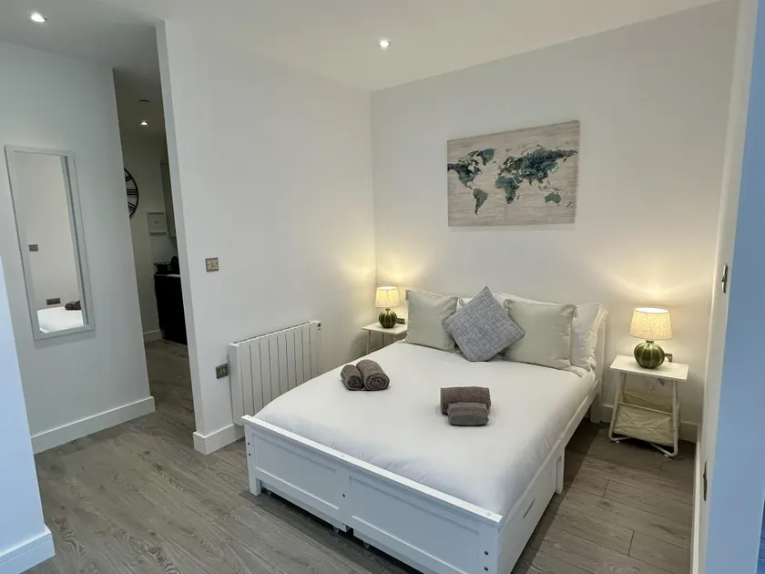 5 Aviv Place - Image 1