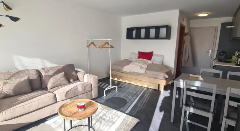 Studio rénové Ovronnaz chalet Orion - Image 1