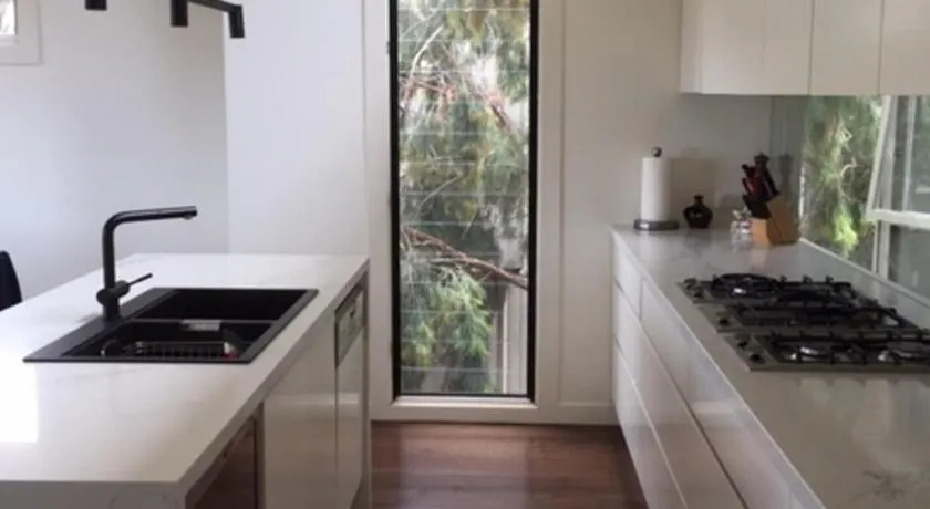 Lorne Holiday House - Image 1