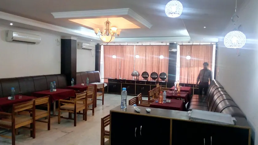 New Laavish Hotel - Image 1