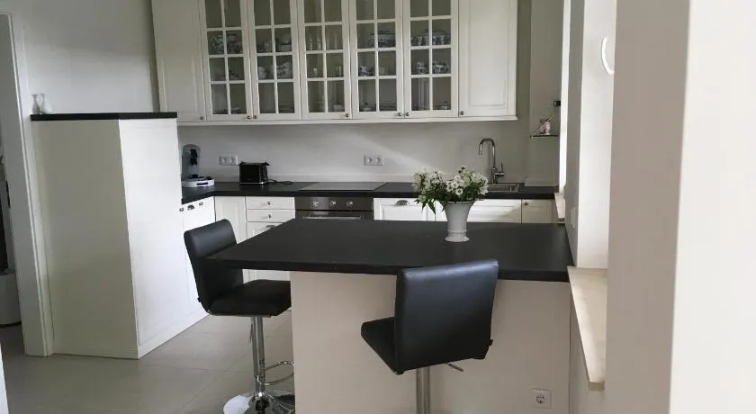 Großzügiges Appartement -ruhig und doch zentral - Image 1