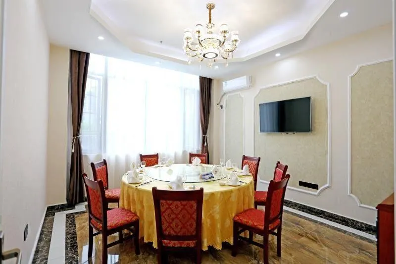 Nuoya Business Center Hotel - Image 1