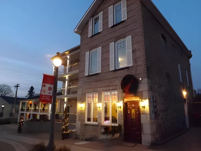 Inn at the Harbour - Image 1