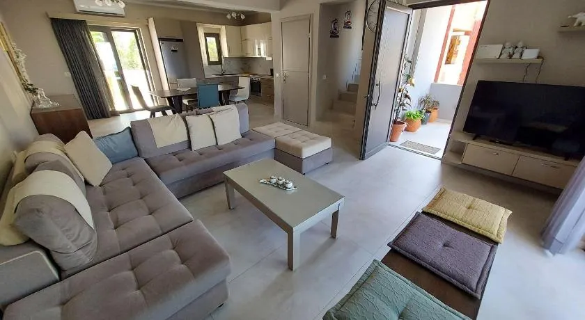 Rethymno Suburb Maisonette - Image 1