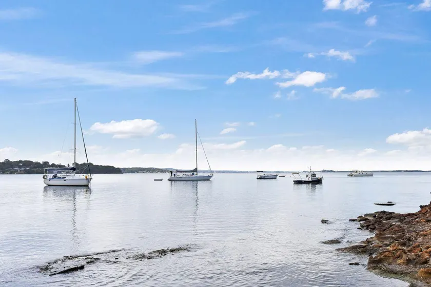 Wangi Dreaming - Image 1