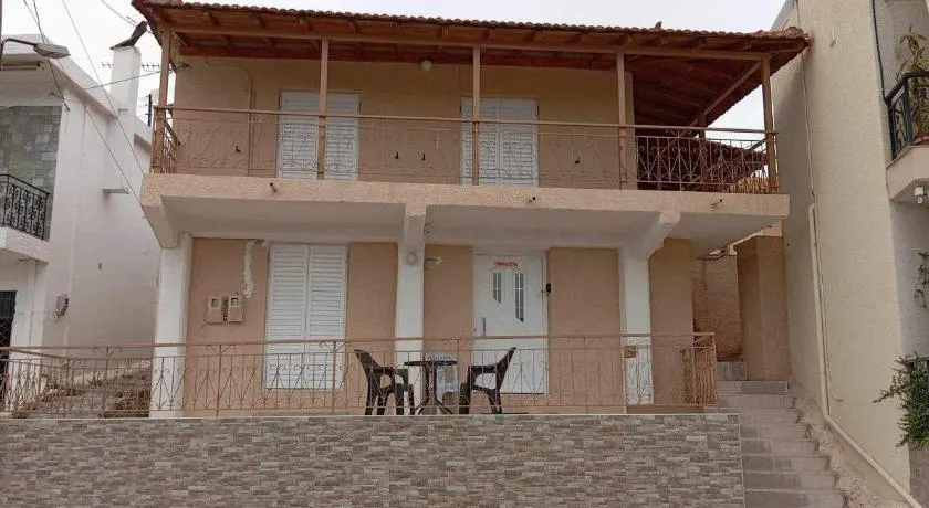 Fotis' HOUSE - Image 1