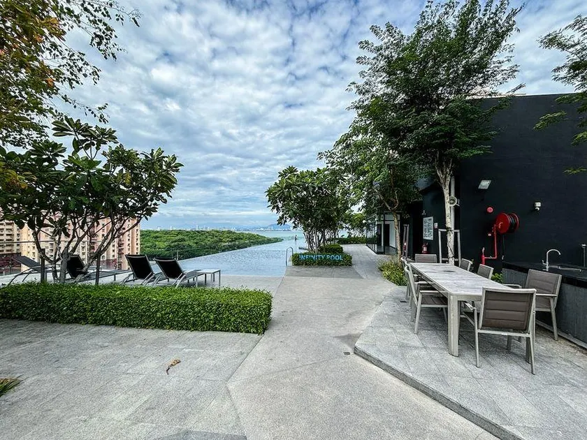 Designer Suites George Town + LG Water Purifier【City View】 - Image 1