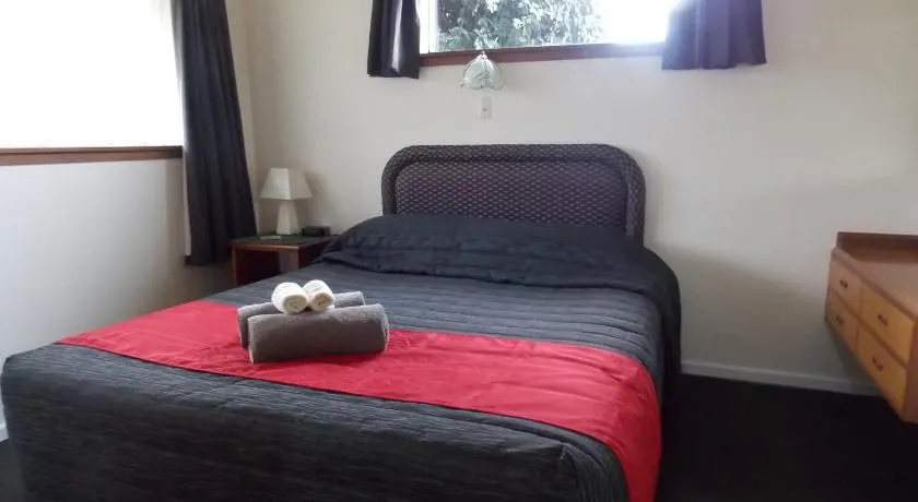Rangiora Lodge Motel - Image 1