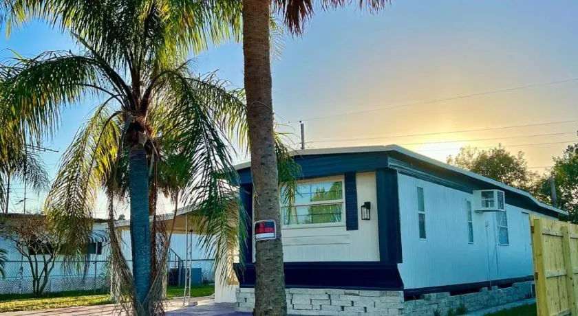 Cozy House - 2beds & 1 bath - Image 1