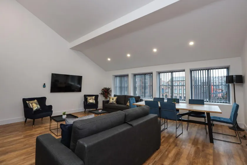 Wood Street Apartments - Image 1