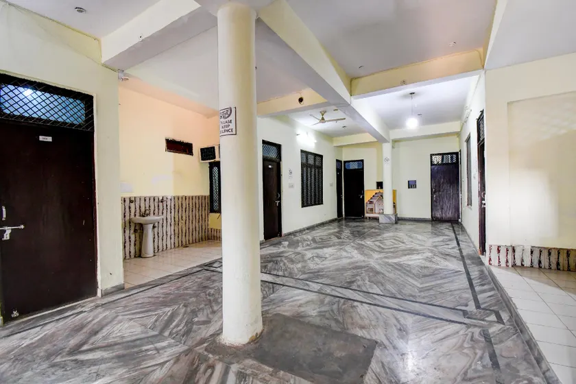 Hotel O gracious inn - Image 1