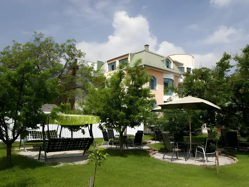 Atlantic Boutique - Image 1