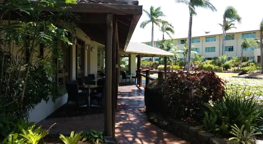 Oasis Private 2 Bed Apartment - Image 1