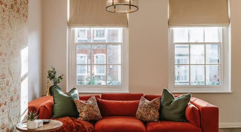 Elegant, Luxury Family Apartment! Marlow Town Centre, Walk to Pubs - Image 1