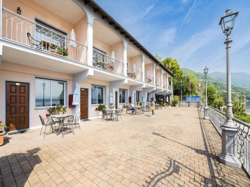 Apartment in Oggebbio with Sea View Terrace - Image 1