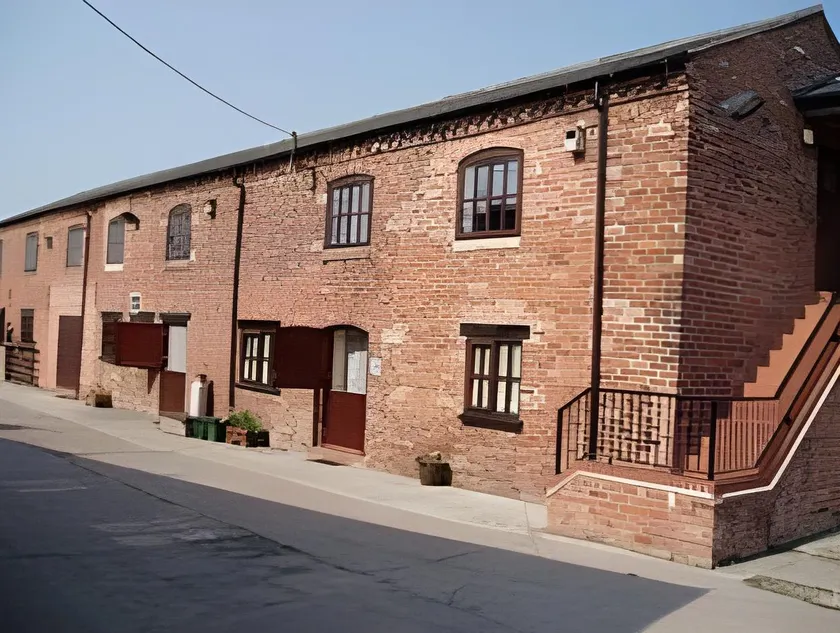 The Barn at Hopley House - Image 1