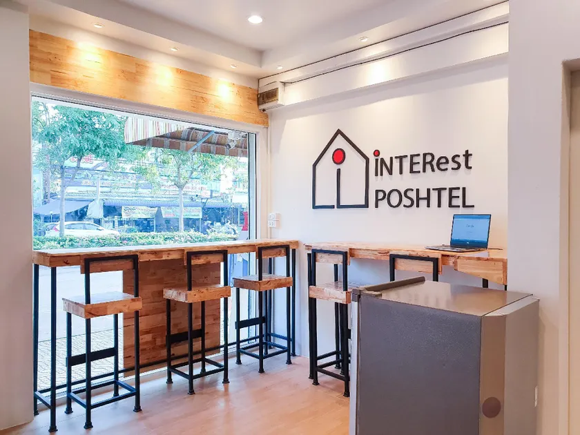 INTERest POSHTEL - Image 1