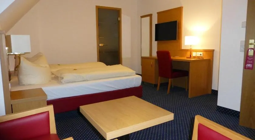 Hotel Gasthof Hirsch - Image 1