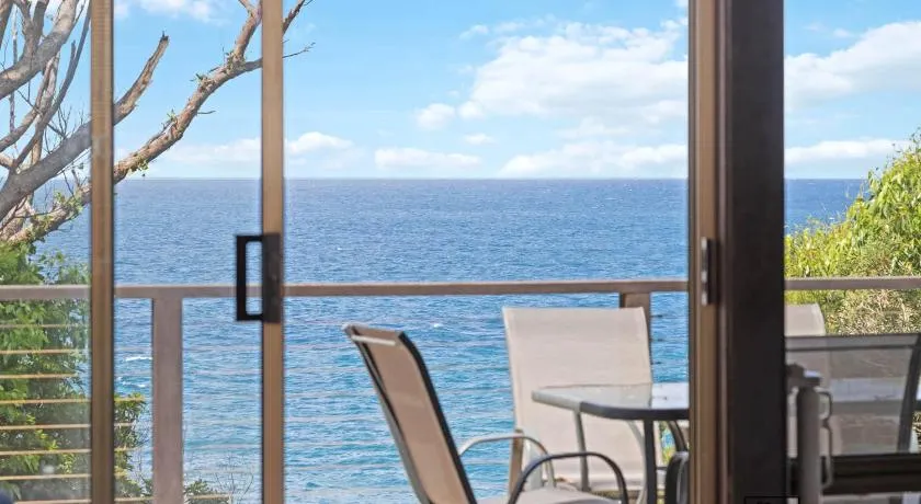 Waterfront Pet-Friendly Home - Oceanview Cottage - Image 1