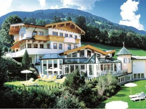 Hotel Neue Post - Image 1