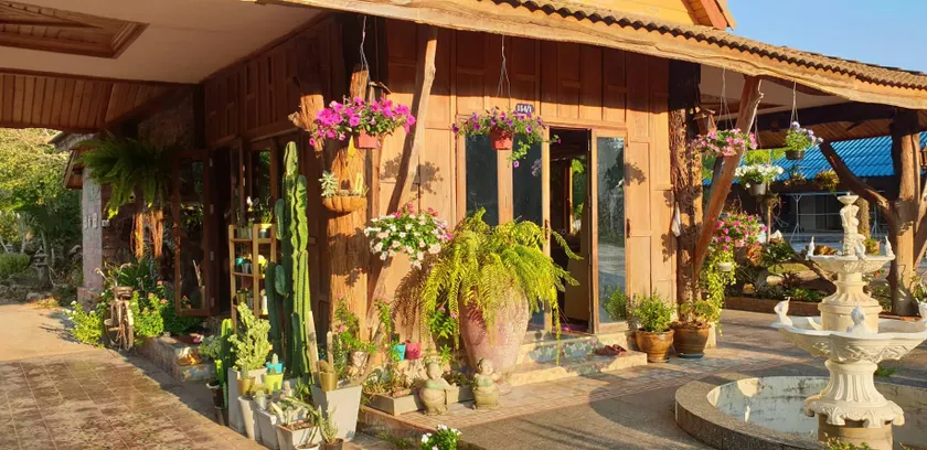 Wangnamkhao Resort - Image 1