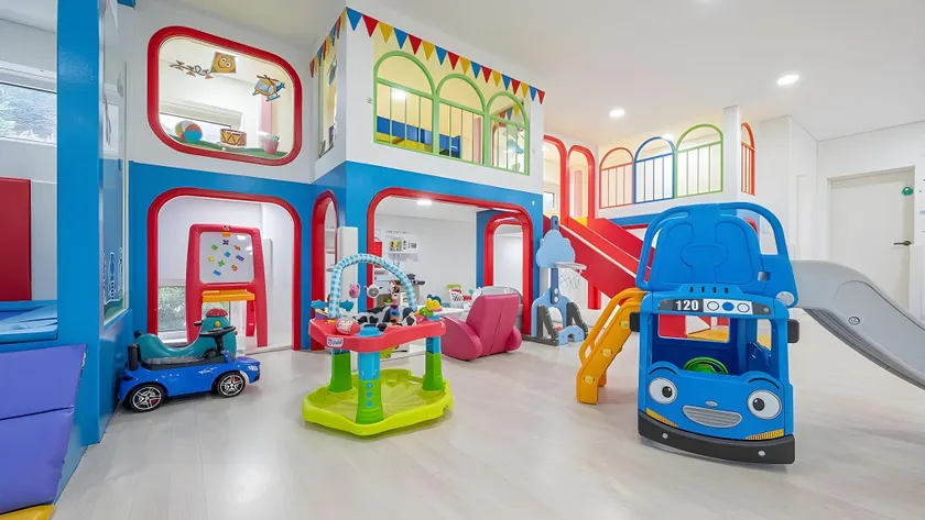 Gapyeong Kongkong Kids Pool Villa - Image 1