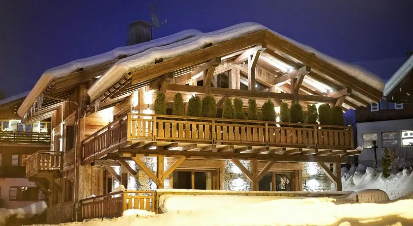 Chalet Whymper avec piscine 150m téléphérique (neuf 2021) - Image 1