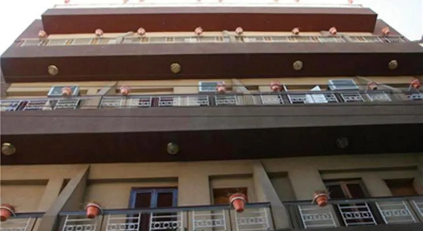 Fontana Hostel luxor - Image 1