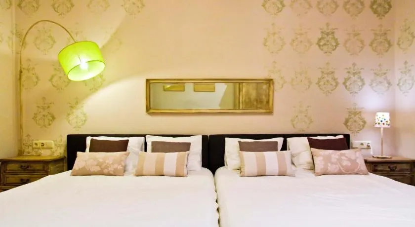 Enjoy Comfort - Image 1
