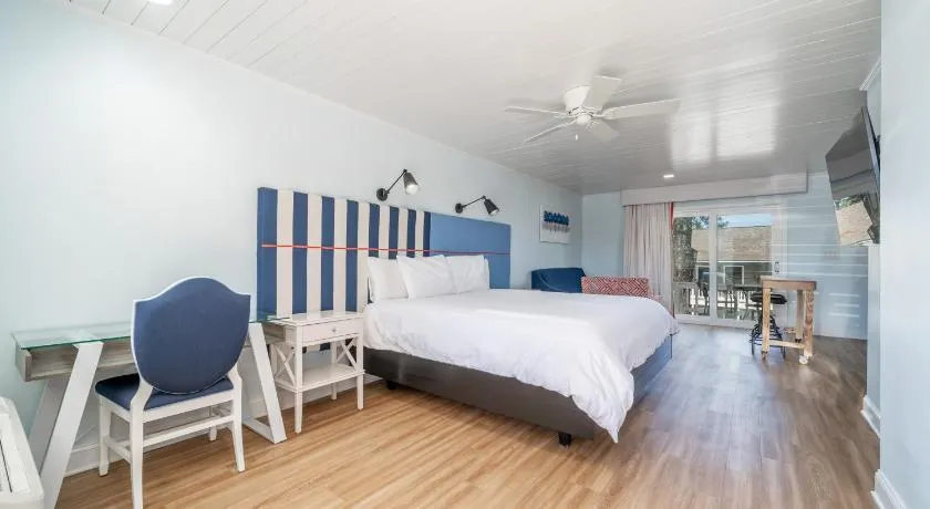The Hamilton - Lakefront & Studio Suites, Hot Springs - Image 1