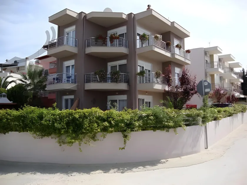Apartments Eleni 4 Seasons - Image 1