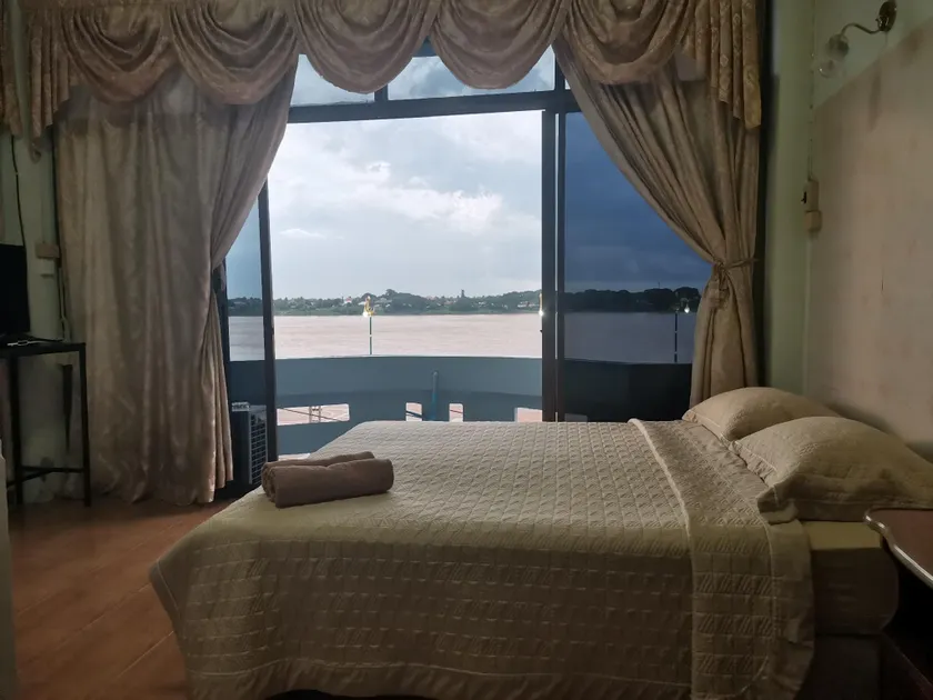 Just Mansion Hotel - Image 1