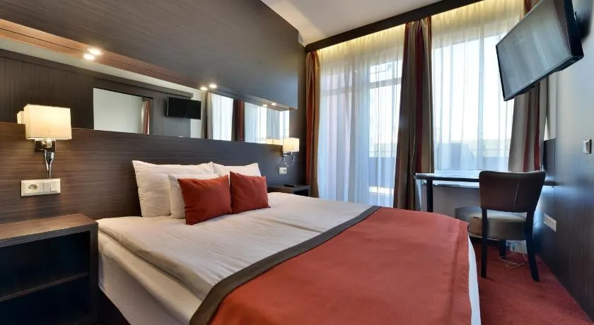 Hotel City Inn - Image 1