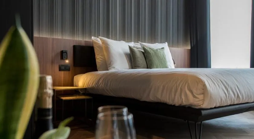 Vinotel X - Image 1