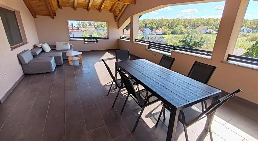 Apartman Kristian Zagreb Airport - Image 1