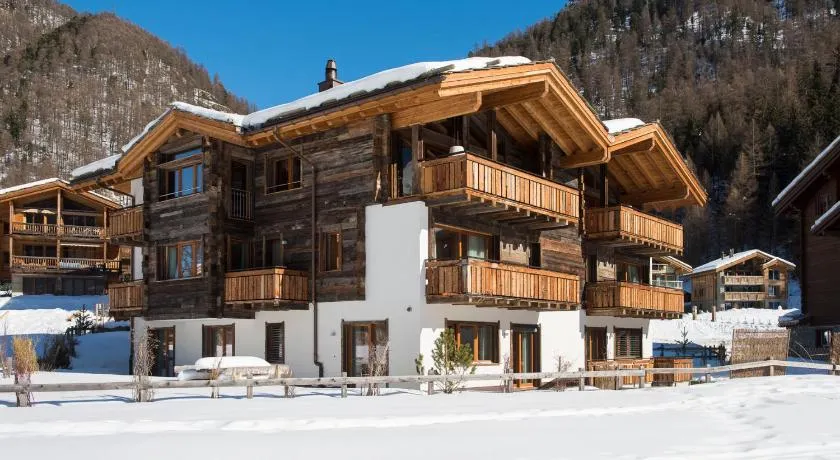 Chalet Shalimar - Image 1