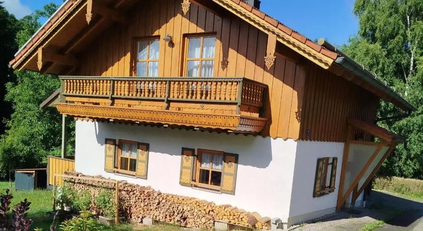Ferienhaus am Waldrand - Image 1