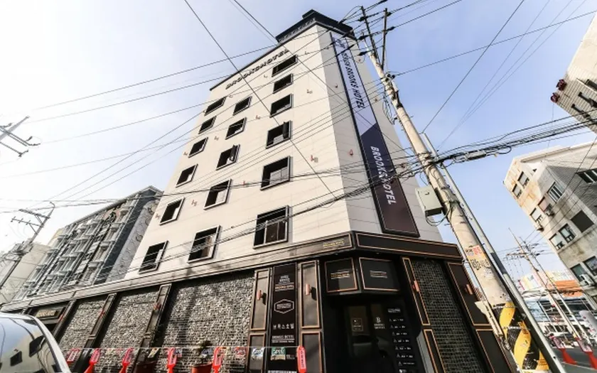Changwon Masan Brooks Hotel - Image 1
