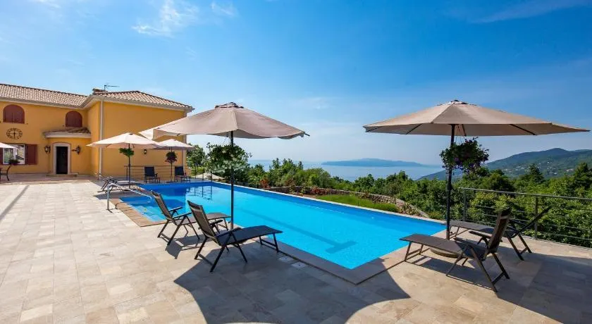 Apartments Villa BV - Image 1