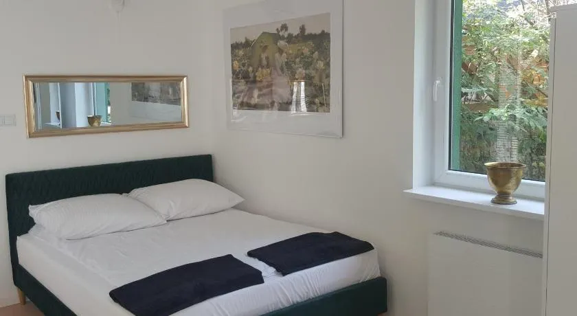 APARTAMENTY ZIELONY KAMELEON - Image 1