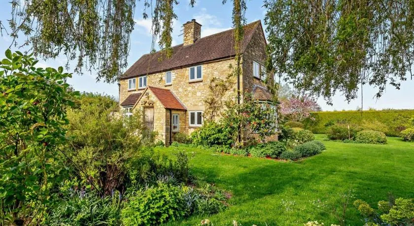 3 Bed in Chipping Campden oc-91966 - Image 1