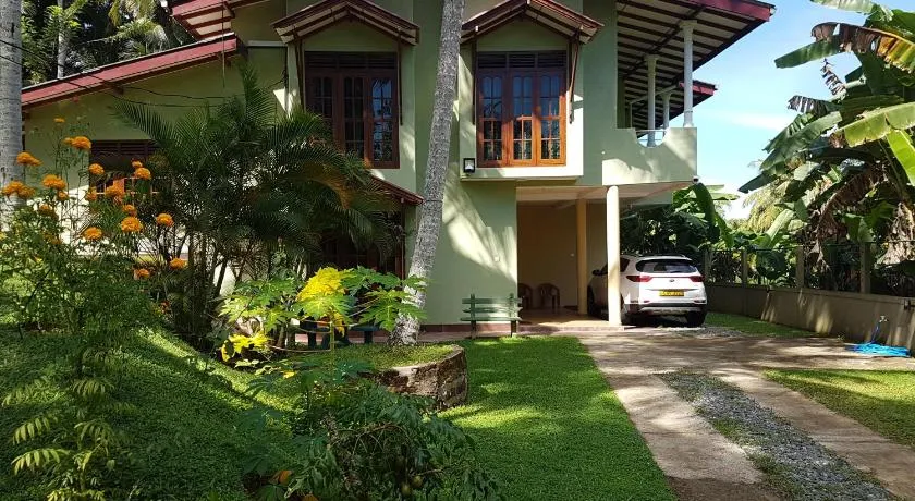 Arana Bungalow - Image 1
