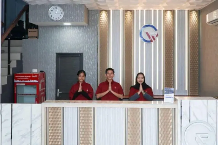 Hotel City Room - Image 1